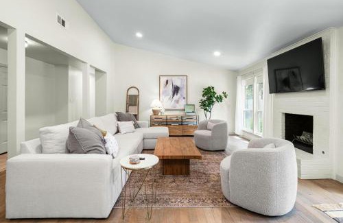 South Manchaca House | Austin Oasis Zilker, Downtown, Pool, 3 Bedroom