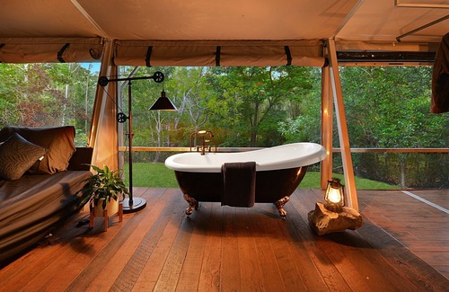 West Woombye RV Rental | Australia's Premier Luxury Camping Experience