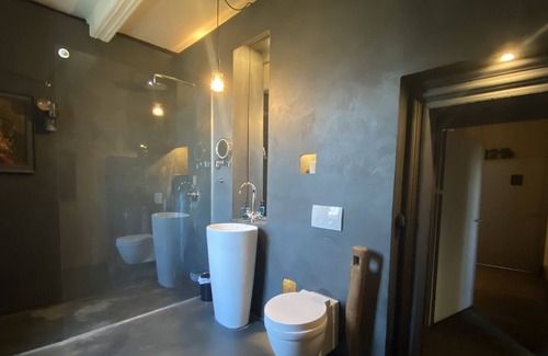 Clemency House | Authentic castle anno 1634 - room Tribute