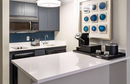 Stuart Apartment | Authentic Florida Beach Getaway | Pool. Restaurant