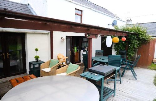 Ballymascanlan House | Authentic Irish Cottage, Rural Ballymascanlon