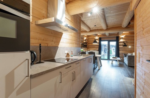 Jenig Ski Chalet | Authentic wooden chalet near Nassfeld ski area