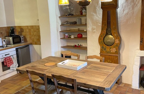 Rousset-les-Vignes House | Authentique Maison de Village en Drôme Provençale