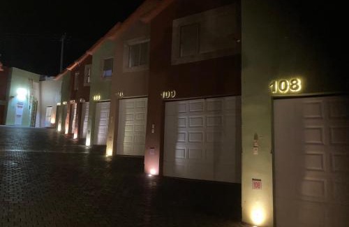 Hidalgo del Parral Hotel | Autohotel VERSALLES