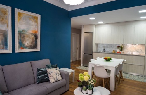 Ametzola Apartment | Autonomy renovated centric