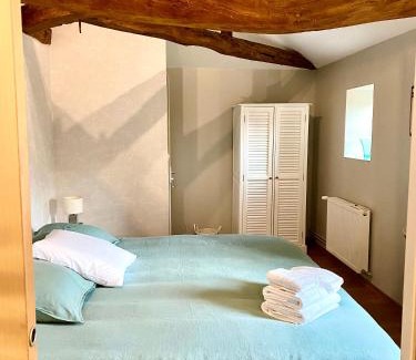 Aumagne House | Aux Agapanthes, Maison d'Hôtes Charentaise de Charme