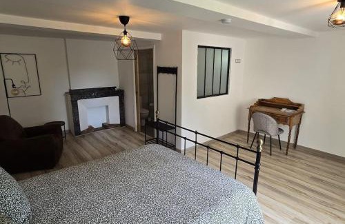 Castelnau-de-Levis House | Aux deux Marronniers Cathares