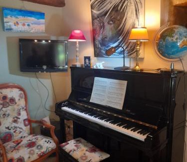 Marcilly-Ogny Bed & Breakfast | Aux Glycines