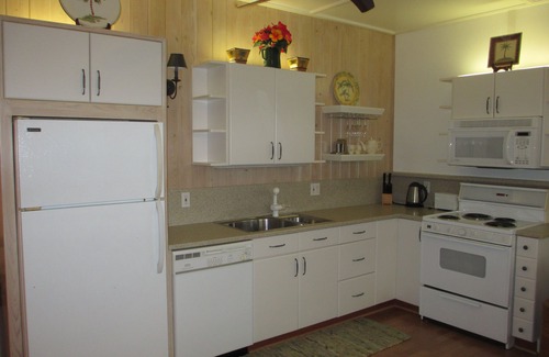 Man O War Cay Apartment | Available! - Man O War Cay with dock slip