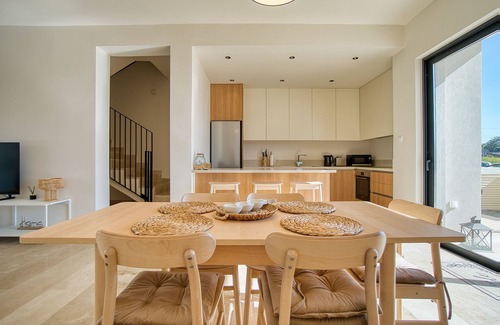Emba Villa | Avalon Gardens Villa 21
