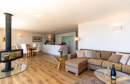 Downderry Ski Chalet | Avalon Sea Views