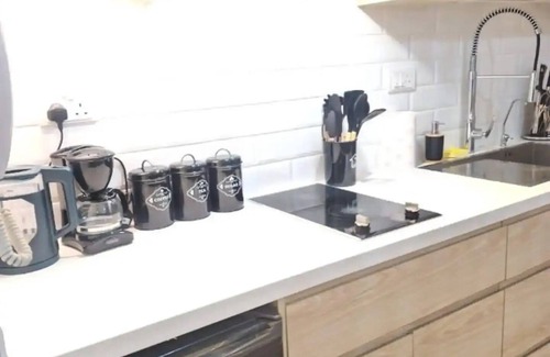 Thompson Estate Apartment | Avana Residence