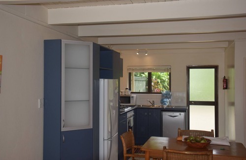 Ngatangiia Apartment | Avana Waterfront Apartments