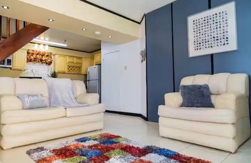 Eden Gardens Apartment | Avant Cozy 2Br New Kgn AC Wi-Fi