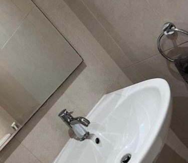 Labone Apartment | Avant Garde Luxury Apartment