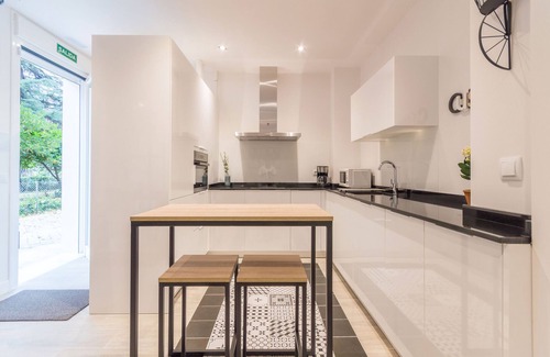 Guindalera Apartment | Avenida America I apartment in Madrid