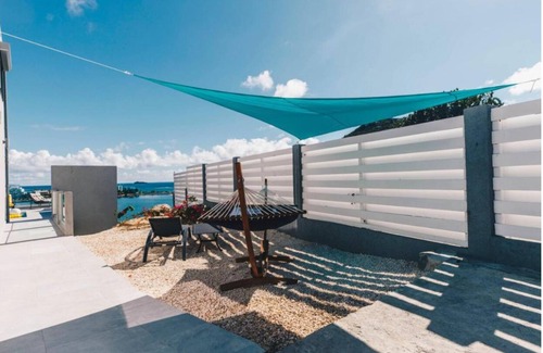Oyster Pond Villa | Avenue du lagon