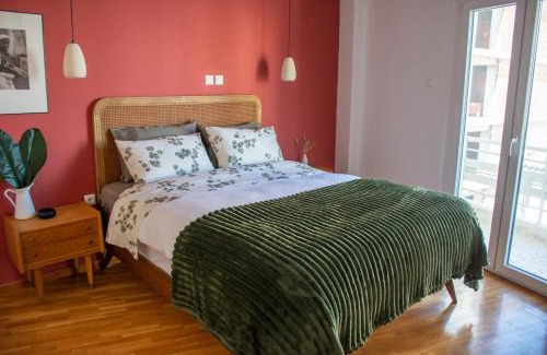 Thissio Apartment | Avenue of Gods - Irakli's Retreat