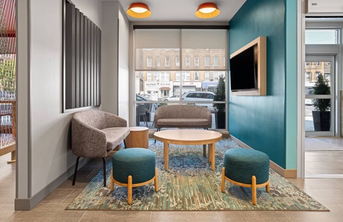 Bay Ridge Hotel | avid hotel Brooklyn Dyker Heights by IHG