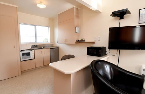 Hawera Apartment | Avon Motel