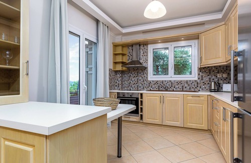 Potamos Apartment | Avra House Shared Pool By Filoxenia Villas