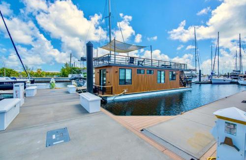 Key West Boat Rental | Awai's Floating Villa - Houseboat in Luxury Village