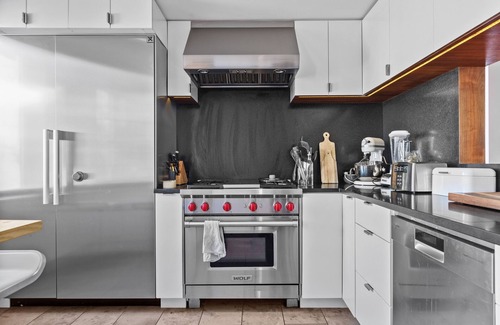 Williamsburg House | Award-winning Spacious Townhouse in Williamsburg