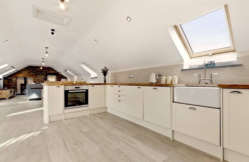 St Brides Cottage | Awel y Môr - 3 Bedroom Cottage - Whitesands