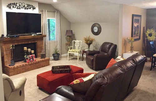 Grand Island Condo | Awesome and Spacious, updated 2 bedroom Condo