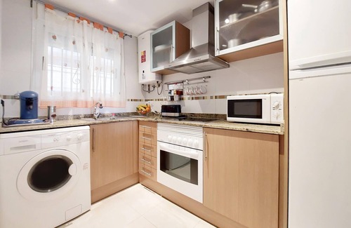 Cabanes Apartment | Awesome apartment in Torre la Sal