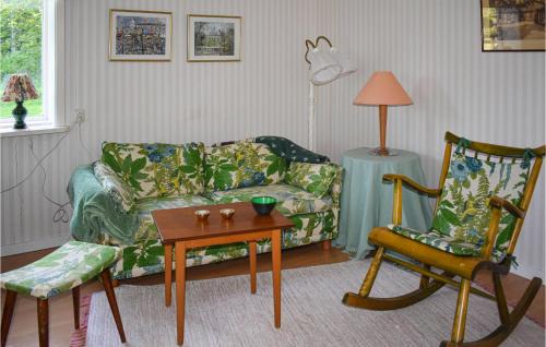 Ronneshytta Apartment | Awesome Apartment In Rönneshytta