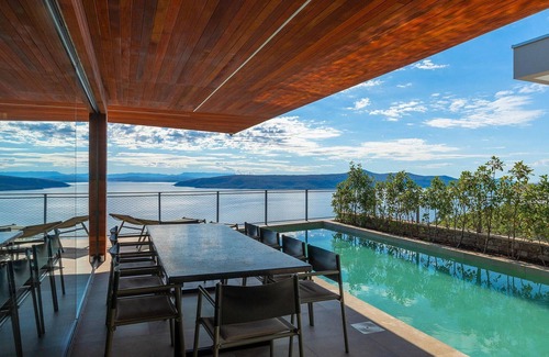 Mosenice House | Awesome home in Moscenicka Draga