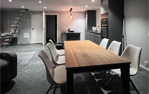 Horby House | Awesome Home In Hörby With Wifi