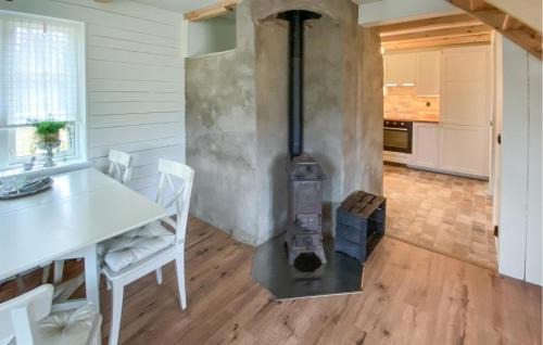Habo House | Awesome Home In Habo With Wifi