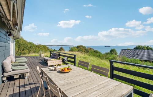 Kalundborg House | Awesome Home In Kalundborg With Wifi