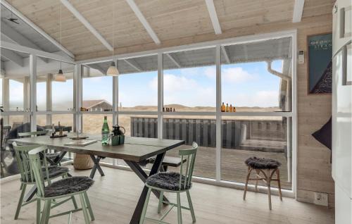 Hvorup Klit House | Awesome Home In Løkken With Wifi