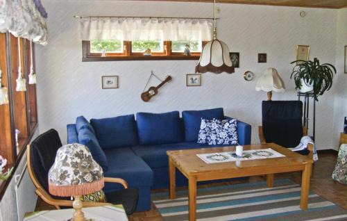 Munkedal House | Awesome Home In Munkedal With Wifi