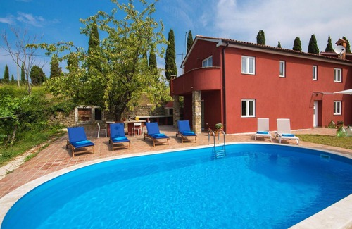 Oprtalj House | Awesome home in Oprtalj