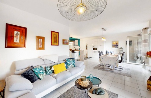 Le Rosais-La Flourie House | Awesome home in Saint-Malo with WiFi