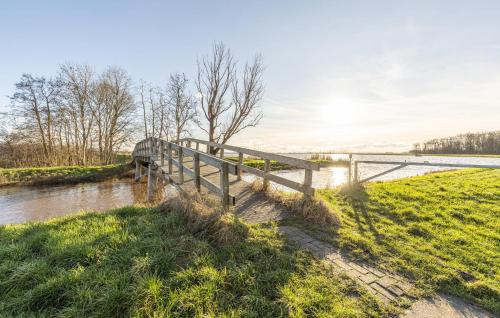Wagenborgen House | Awesome Home In Wagenborgen With Wifi
