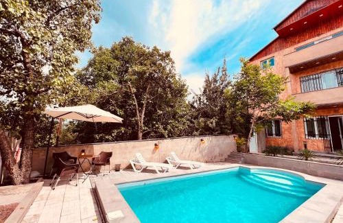 Dilijan Apartment | Awesome Large 3 Floor Villa Dilijan , 8 Bedrooms+4.5 Bathrooms+Swimming Pool, Nice Mountain View