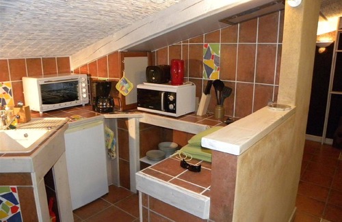 Fenouillet-du-Razes Apartment | Axe Mirepoix/carcassonne, Gîte Écolo, Terrasse Privée et Belle vue sur Pyrénées
