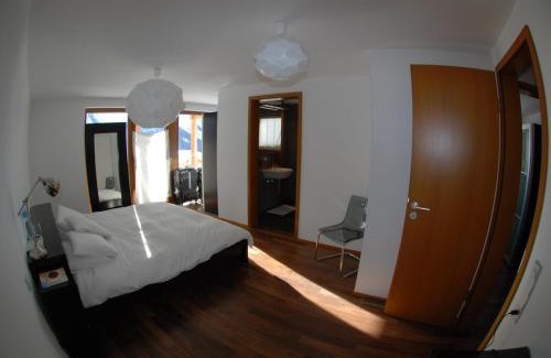 Wiler Ski Chalet | Ayoba