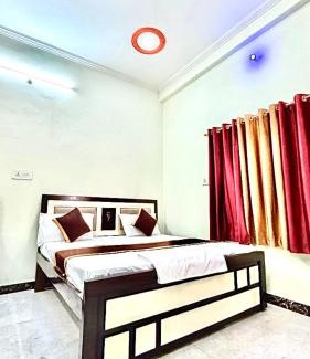 Haraiya Hotel | "AYODHYA HOTEL SHIVAY Near Ram Janam Bhoomi - FULLY Air Conditioned Rooms With Wi-fi #Room Service #Prime Location - Best Seller Hotel In AYODHYA"