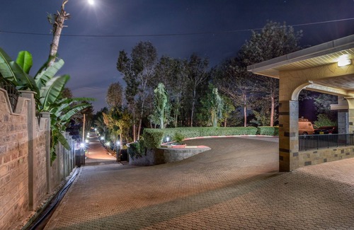 Ngong House | Azima Wellness Retreat Center.Shared room- 2 beds.