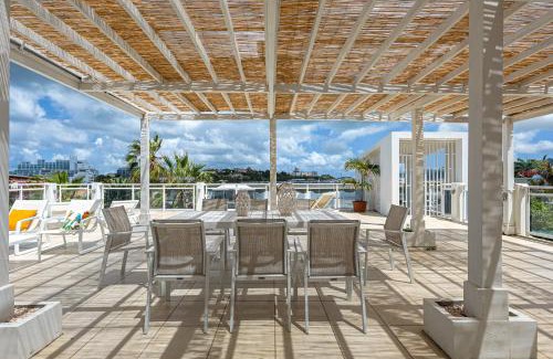 Maho Apartment | Azur Blue Ocean Retreat Penthouse