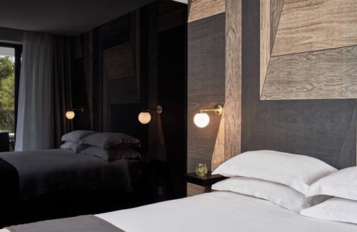Vouliagmeni Hotel | Azur Hotel