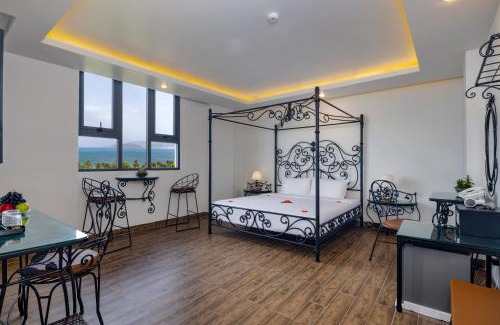 Tran Phu Beach Hotel | Azura Gold Hotel & Apartment
