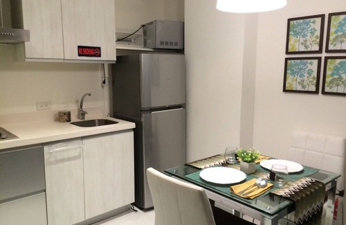 Taguig Apartment | Azure Urban Residences Resort -Tropical Paradise