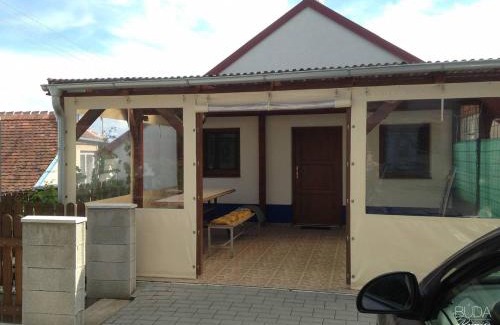 Mutenice Apartment | Búda u Kramářů - apartmán Leona